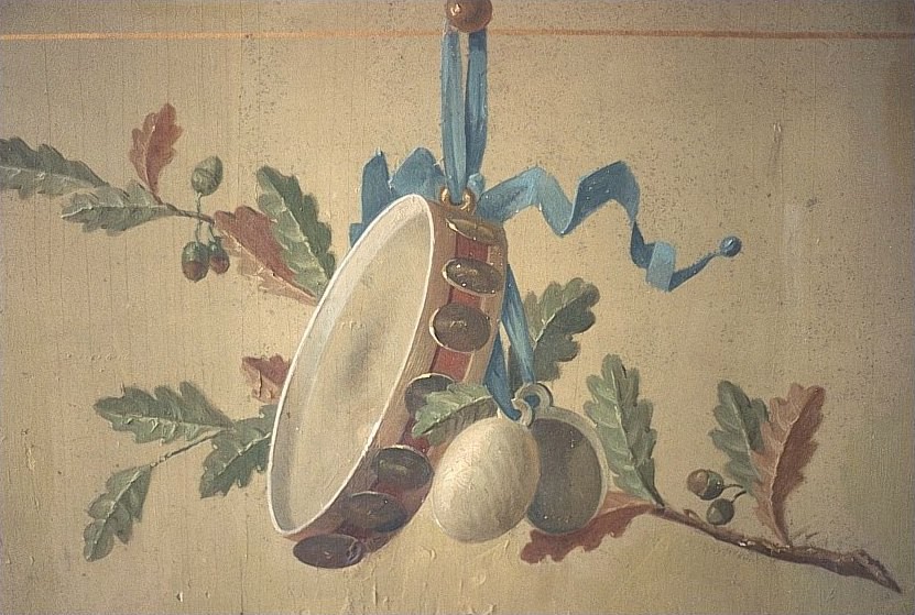 ornament met tamboerijn